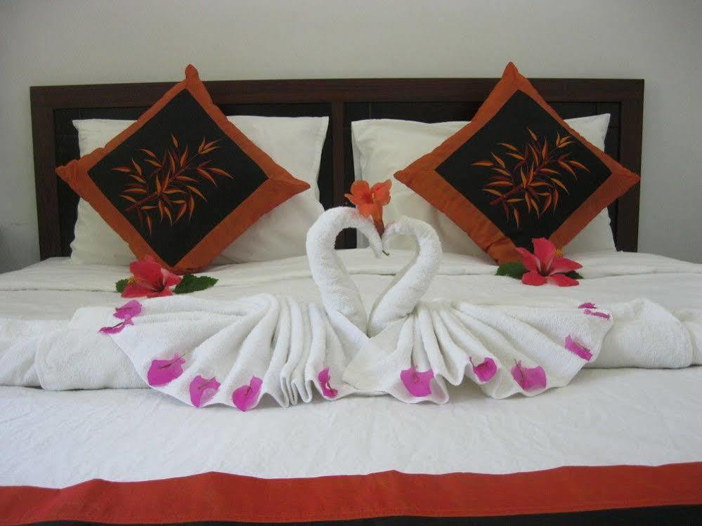 Sea Sun Homestay Хойан Экстерьер фото